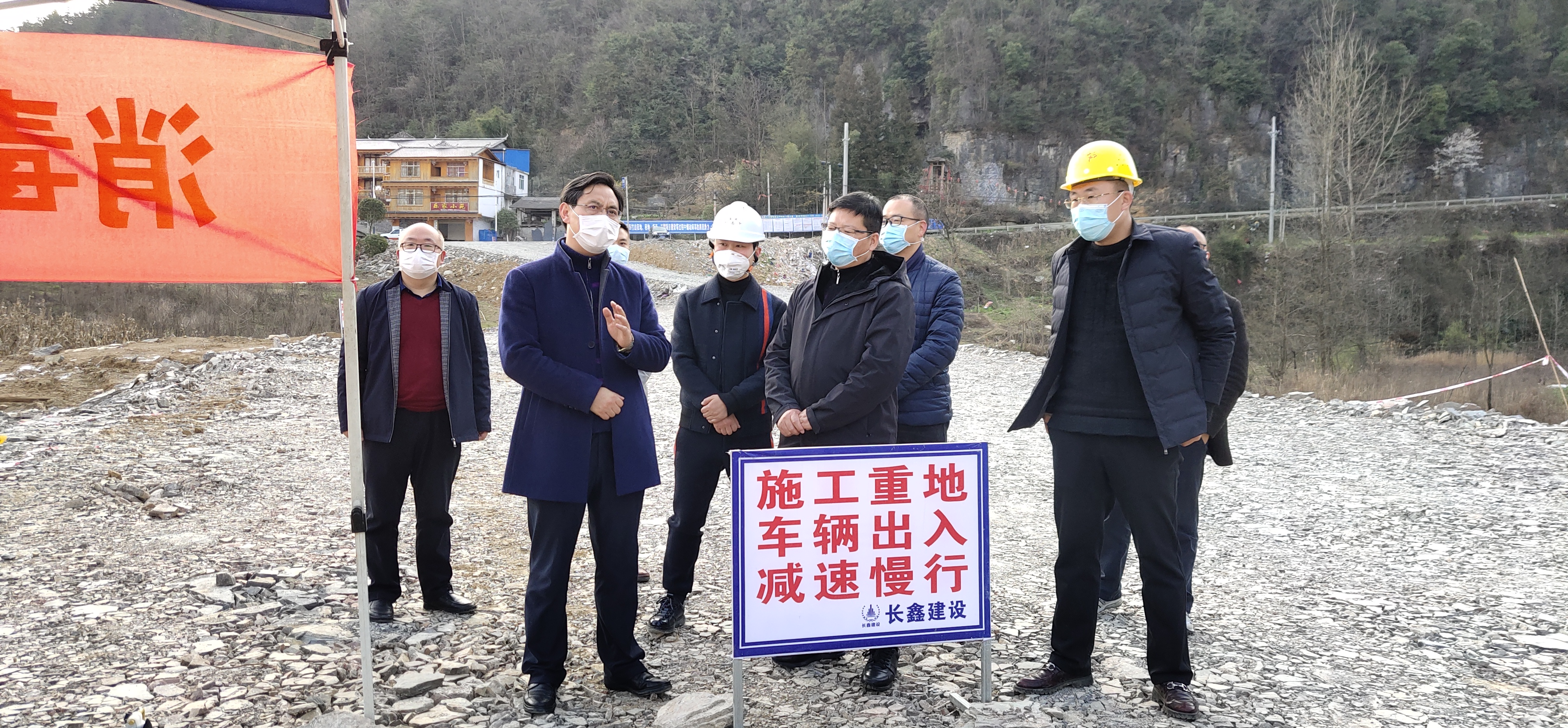 縣長、縣紀委書記到公司調(diào)研